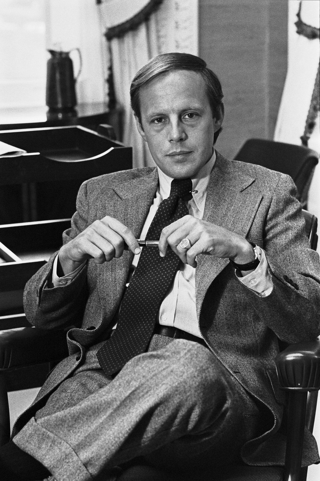 Retrato de John Dean en la Casa Blanca