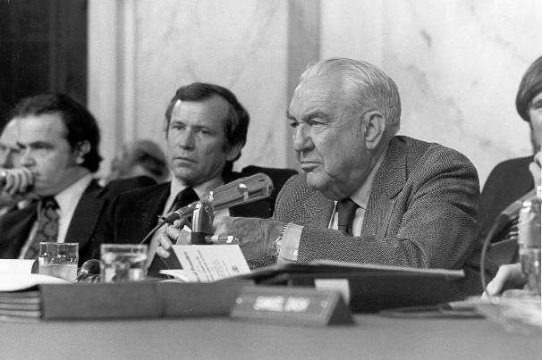 Fred Thompson, Howard Baker y Sam Ervin en las audiencias